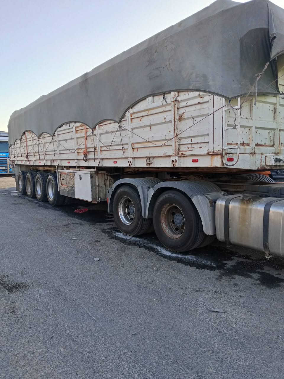 عربانه البيع حدادي شاصي16 شريط صيني 60 دناكير 14 طول13 عربانه مكفوله العنوان واسط الكوت *********** واتساب
