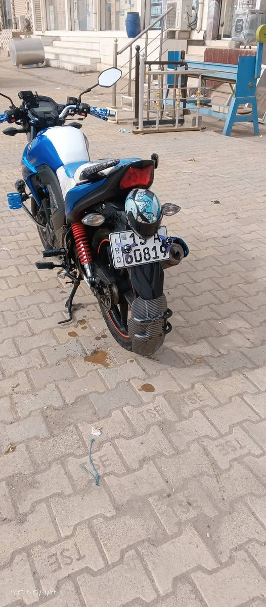 السلام عليكم هاوجي 22 مسجل وكامل على وضع الشركه سعره 16.5 مكانه 5 كيلو 
الاتصال
***********
