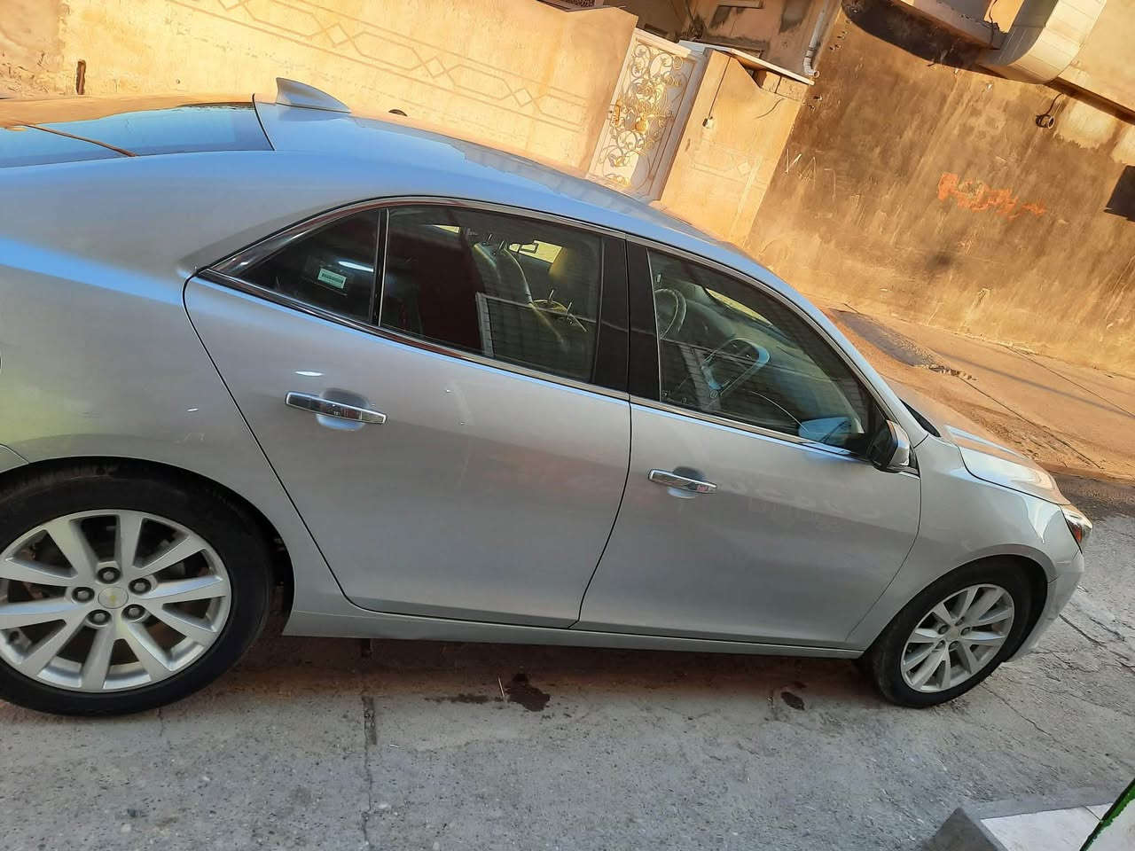 ***********
شوفرليت ماليبو 2016 قطعة واحدة بنيد فقط بدون دواخل ايرباگ سستم ماشية 170.440 كيلومتر 
فول مواصفات LTZ
غير متواجد على الفيسبوك (***********) كركوك, العراق
