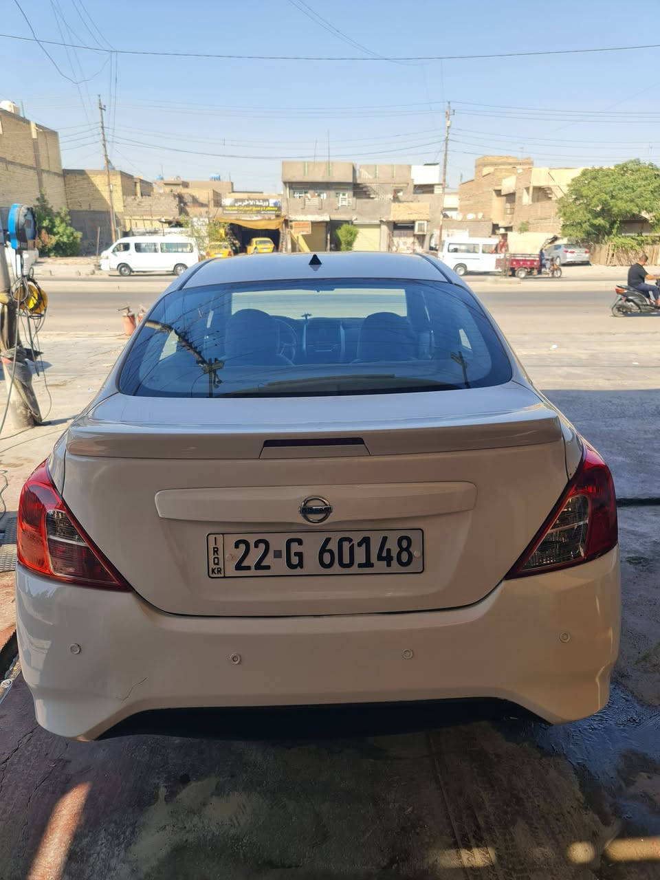السلام عليكم 
سني 2021 هندي رقم اربيل شرط التحويل 
محرك كير على وضع الشركة السيارة بيها نص قبق الجنطة صبغ فقط وبارد بسيط 
السعر 98 وبيها مجال بسيط 
بغداد حي الحسين قرب جسر العامرية ***********
