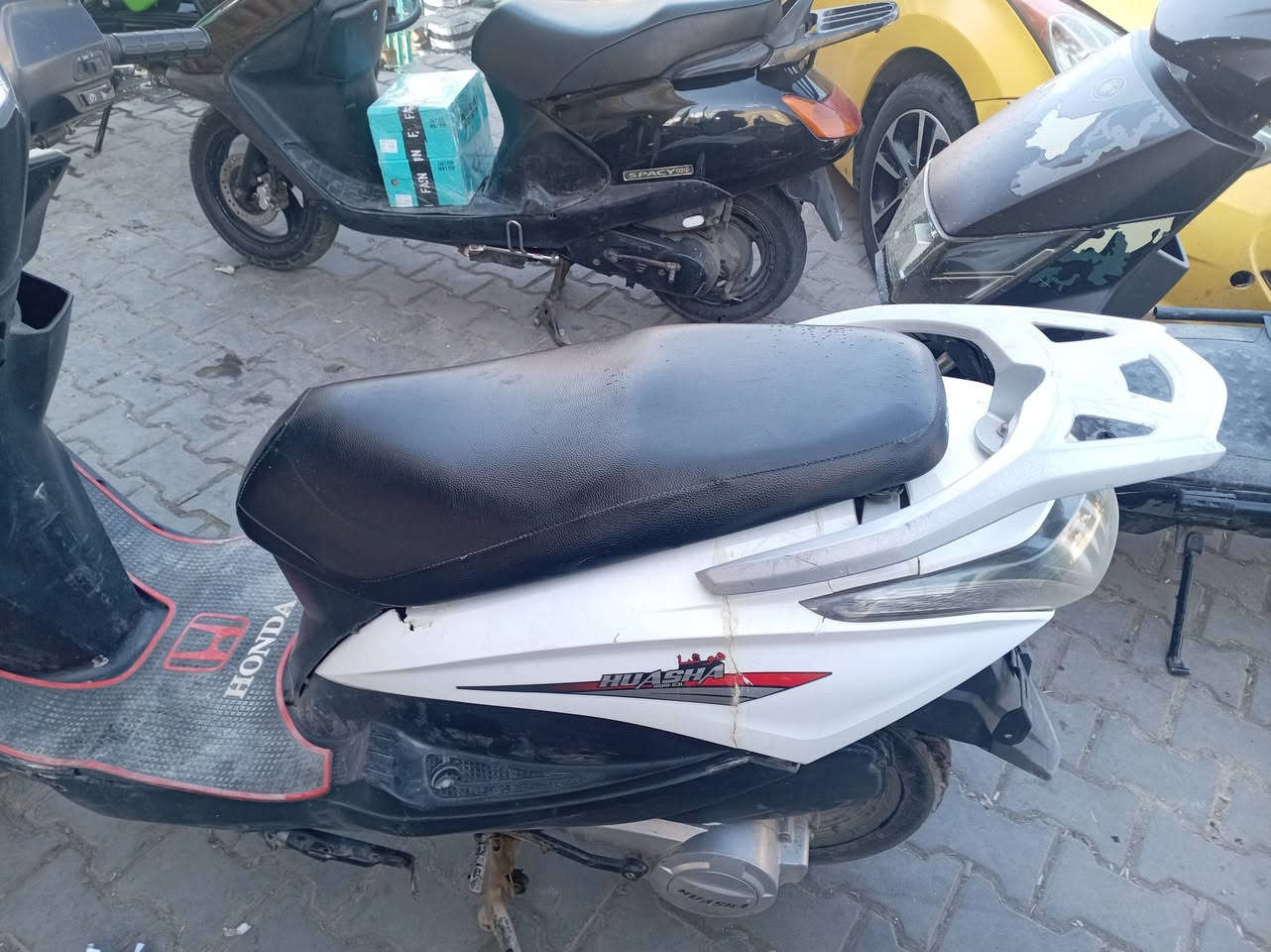 ثعلب جاهزه سلف هندر كهربائيات شغاله يعني شغل واطلع السعر ٢٥٠ متواجد على الفيس شارع نفط


**إذا كنت صاحب هذا الإعلان وتريد حذفه لأي سبب، رجاءا أرسل رسالة إلى الدعم الفني**