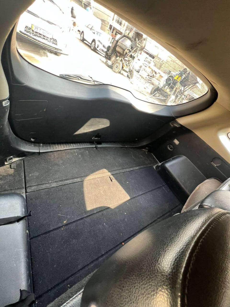 راندور وارد امريكي 2014 حادث باب وجاملق جهة اليمين  باقي التفاصيل موضحه بالصور محرك 2000 جي دي اي مكفول تبريد تدفئة شغال  صدر جديد مكاني بغداد جسر ديالى السعر 100 وبيها مجال التفاصيل اكثر الأتصال او واتساب 

***********
