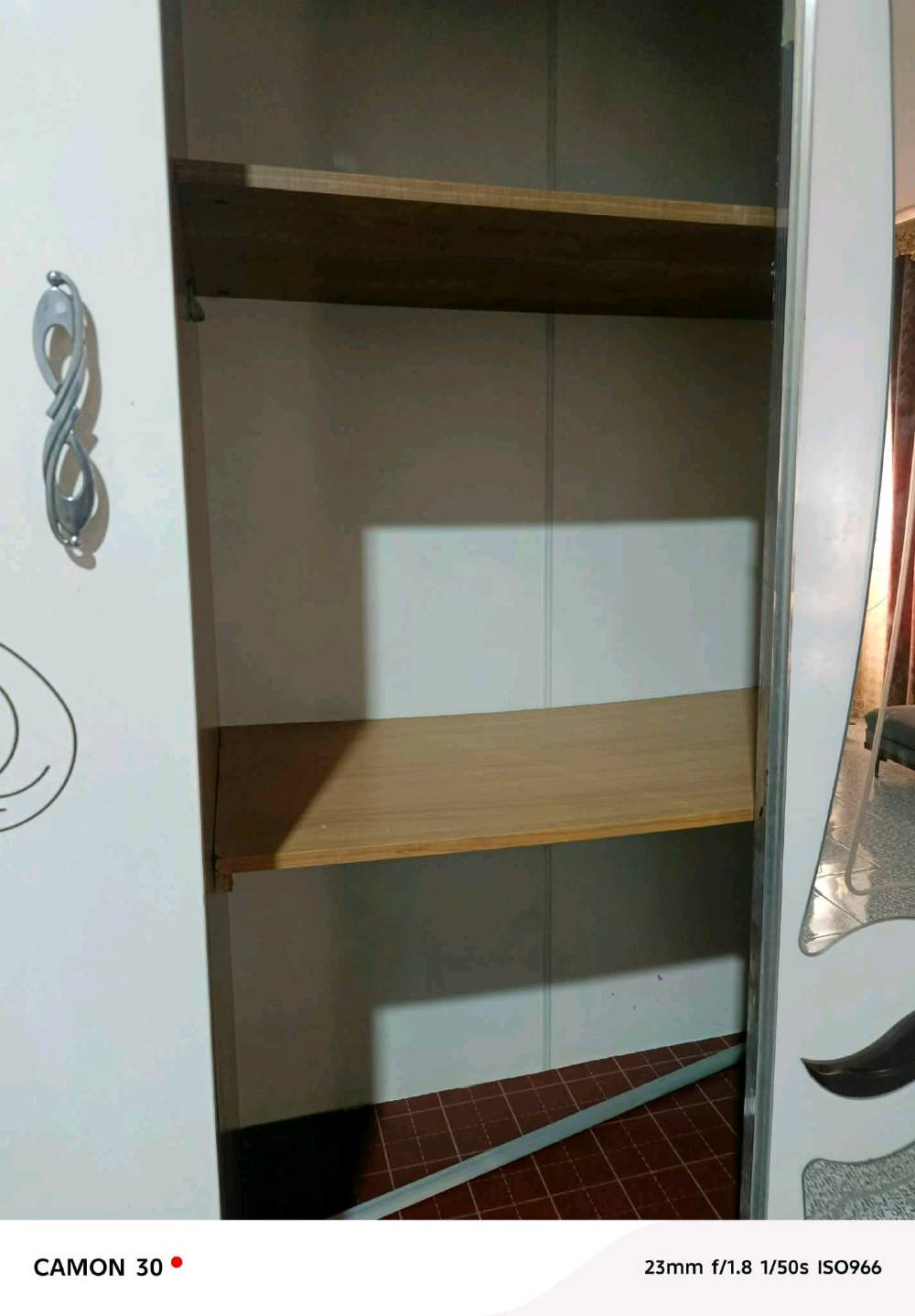 غرفه تركي للبيع سعر550تسع قطع مكان حله لكفل شراي يراسل واتس اب+964 778 167 1179