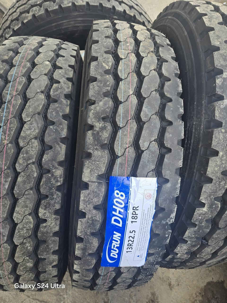 بسم الله الرحمن الرحيم 

تتوفر كافه القياسات الكبيره والصغيره أسعار جمله مفرد 
أطارات وبطاريات 
الموقع 🕸  الرمادي قرب جسر البوفراج 
 الهاتف 📲📱***********
