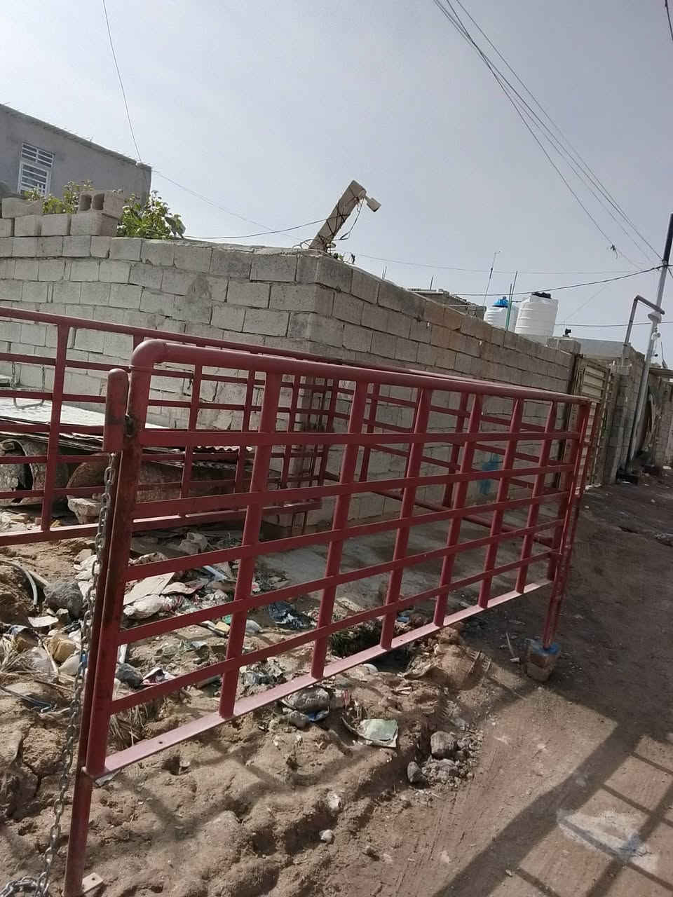 محجر بوري للبيع كوت حي الجهاد ***********
