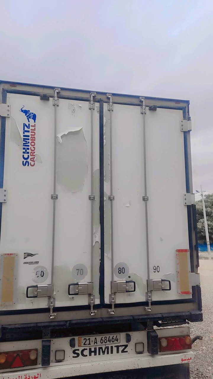 سلام عليكم
سياره اكتروز دمعه مربوطة براد
ويل كروم تخم تايارت جديدة 
موديل 2007 سنوية جديدة 
بس الحافظ الله ورسن لشغل حجم 46
سياره مكفوله سعر لاستفسار اتصل ‏‪***********‬‏
