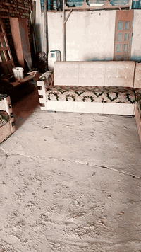 ديوان ١٧ متر تسكام نظيف مالي ضرر سعر ٦٠٠ . شارع ٨٠
***********
