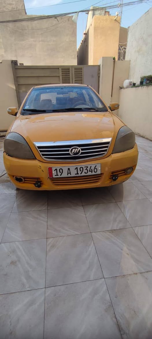 السلام عليكم اخوان ليفان تكسي 520للبيع 20 موديل 2011مكينه كورلا كير عادي رقمه نكليزي كربلاء راعيه يريد مداور 
***********
