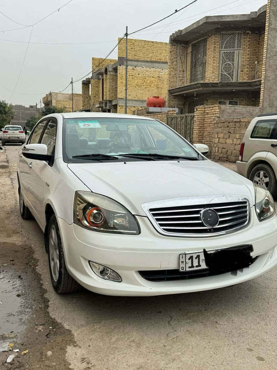 السلام عليكم للبيع جيلي موبل موديل 2013السياره مبدل بيه جاملغ امامي  فقط تحويل ثاني يوم السعر 62
وبيه مجال  السياره مكفوله ونضيفه العنوان  واسط الكوت مركز المدينة 

الرقم:***********
