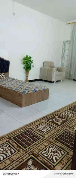 الدار للبيع في حي الأمين الاول شارع التنانير مقابل مدرسة الصادق الامين الابتدائية 

١٠٠م واجه ٨م ونزال ١٣م مرقم بلدية الديوانية ومقدم معاملة تطويب سند٢٥طابو زراعي 

طابقين الاول مطبخ حار بارد وصاله وبراني وغرفه وصحيات داخليه وخارجيه والطابق الثاني غرفتين سويت وصاله وسطحين 

*********** 

خدمات كاملة

السعر ٧٥ وبي مجال

مع الاثاث ٨٠
