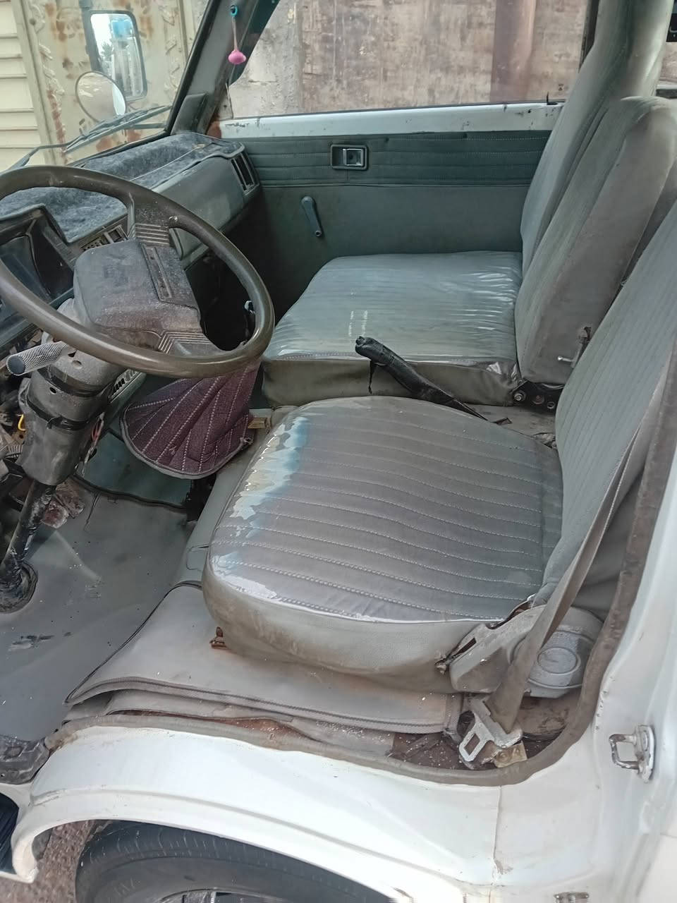 سلام عليكم كيا بنكو موديل 94 رقم بغداد الماني سنويه 27 مكينه كير واكسل خير من الله تخم تاير صدر جديد كهربائيات شغاله بور شغال سته مطوله سبعه شاصي مكفول السعر 47وبيه مجال العنوان بغداد جسر ديالى الرقم***********
