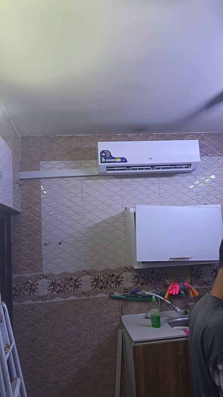 سلام عليكم مستعدون لفتح وشد وغسل وصيانه السبالت والمكيفات ***********
