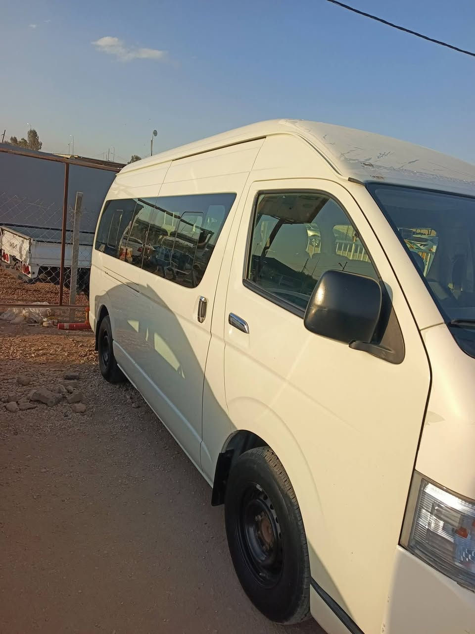 السلام عليكم للبيع هايسه موديل 2018 مكفوله عده شبر بارد سياره خير من الله جاهزه وجديده مصفرة تشتري صافي السعر قفل 160 للاتصال  ‏‪***********‬‏
