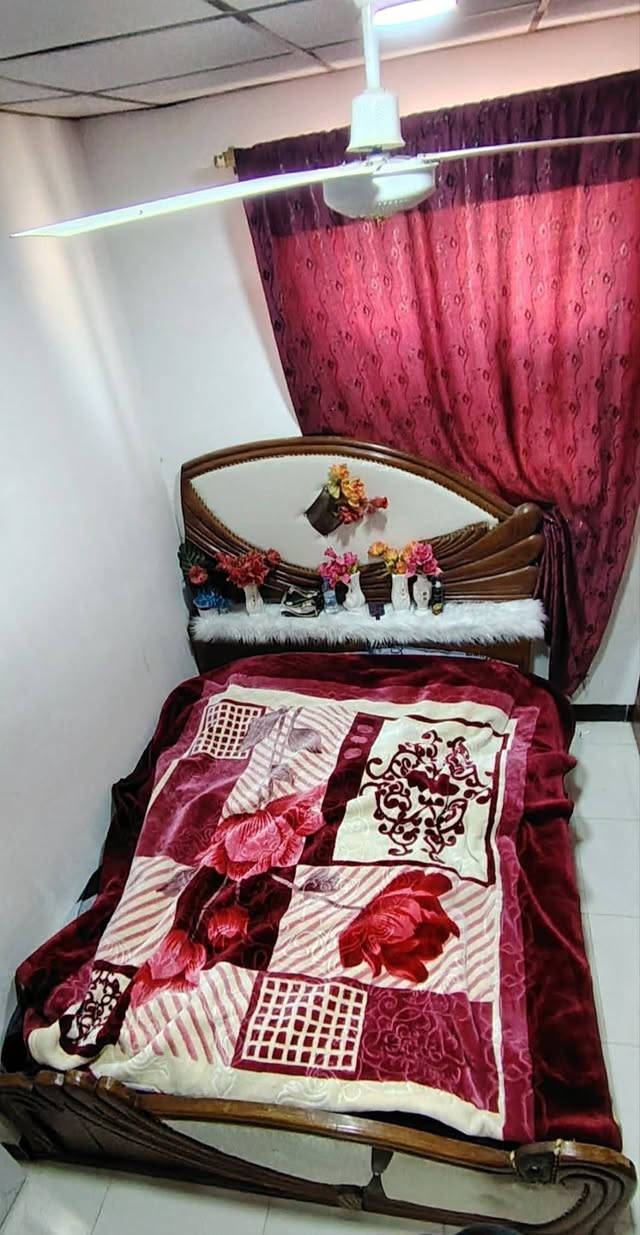 اغراض للبيع


**إذا كنت صاحب هذا الإعلان وتريد حذفه لأي سبب، رجاءا أرسل رسالة إلى الدعم الفني**