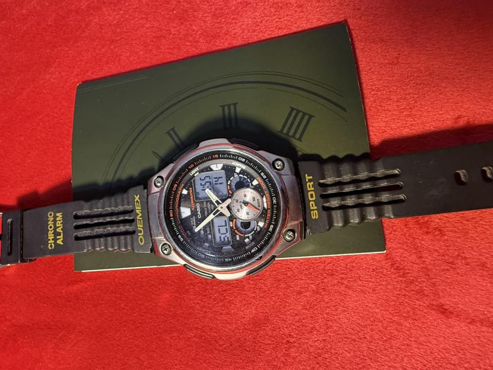 بسم الله الرحمن الرحيم
⌚ ساعة CASIO رياضية سبور (عقارب + رقمية)

✨ تصميم عملي وأنيق

⏱️ كرونومتر

⏰ منبّه

📅 تاريخ + يوم

🕒 توقيت 12 / 24 ساعة

💡 إضاءة خلفية

💧 مقاومة للماء للاستعمال اليومي

🖤 سوار مطاطي مريح

💰 السعر: 130,000 دينار

🚚 شامل التوصيل

📞 للتواصل:

***********

0771193983

📌 ملاحظة:

لسنا تابعين إلى أي شركة أو علامة تجارية، نحن اسم مستقل.
