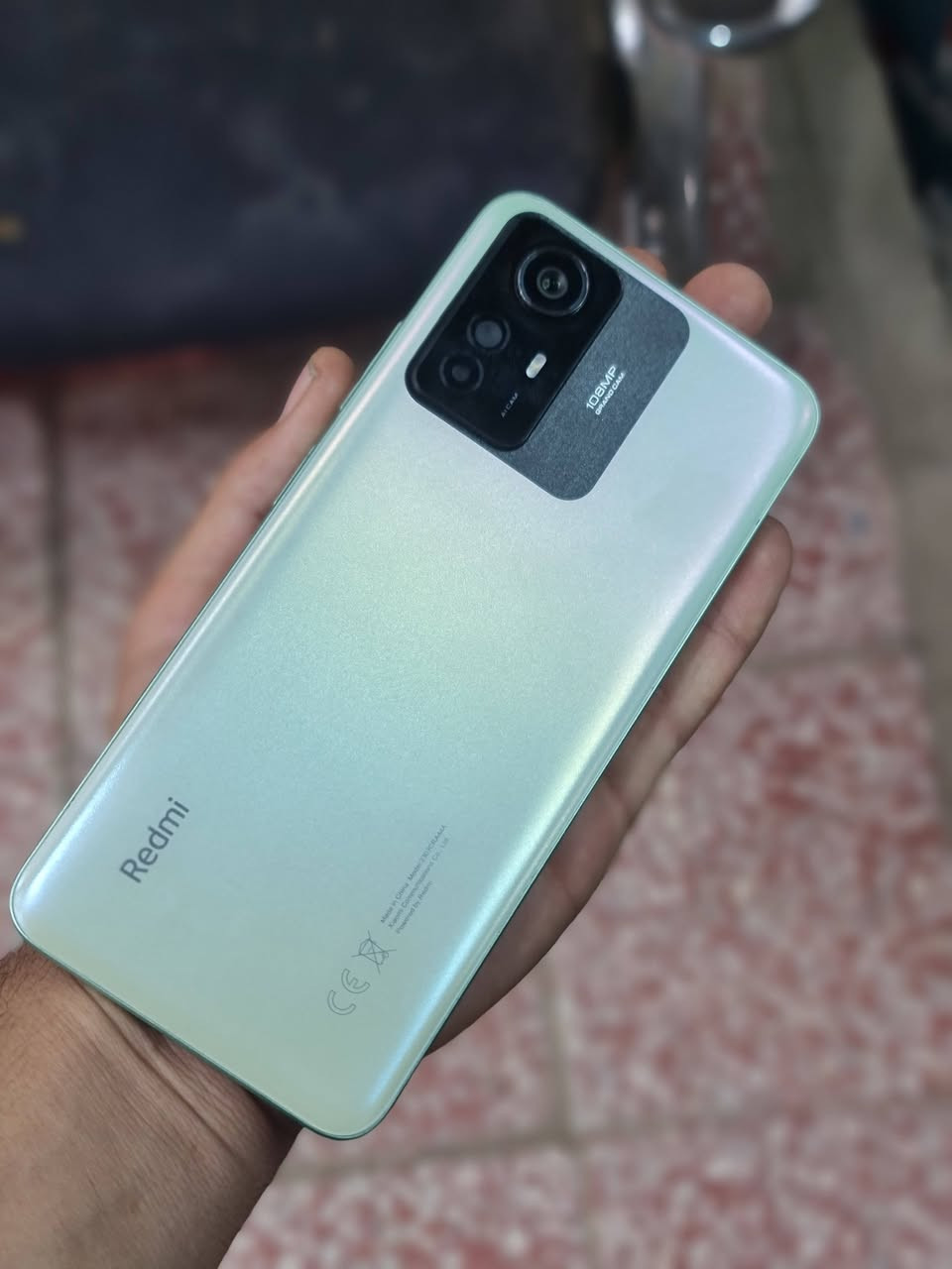 السلام عليكم شلونكم احبتي
ردمي نوت 12S
كفاله عامه عل شرط وعل فحص
ذاكره 256 + العشوائيه 8
بطاريه 5000 شاحن تايبسي
الصوت ستريو دبل
ببجي 60 فريم
مكاني ديوانيه مركز اتصال ***********
