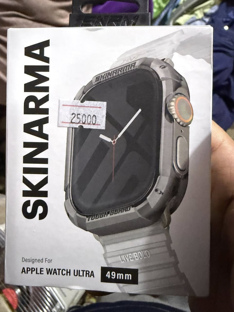 السلام عليكم كفر skinarma اصلي وكالة ل ساعة apple watch ultra 1,2,3 قياس 49 جديد غير مستخدم ب25 الف مكاني بغداد للاستفسار الاتصال *********** توصيل ماعندي
