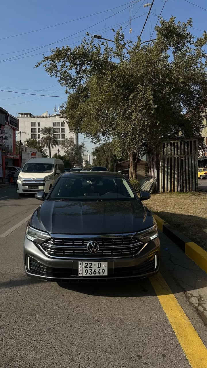 فئة  (sport)
دشبول اللكتروني بالكامل 

رادار ٣٦٠ 

تحكم ستيرن بالكامل

كامرة خلفيه 

قياده ذاتيه

تصحيح مسار

مثبت سرعه 

قبضه الكير ضوئيه

هاند بريك كهربائي

اطفاء وتشغل تلقائي  عند التوقف

لايتات زينون + لد

محرك ١٥٠٠ توربو 

السياره ماشيه ٤٢ الف كيلو فقط

السياره كلين مابيها اي ضربه فقط طخه بالصندوق و وبالباب السكن بدون ايرباك

سيارة كلش نظيفة وبالواقع بعد احلا 

مكانها بغداد تحويل ثاني يوم

السعر 185 بيه مجال بسيط 

***********
