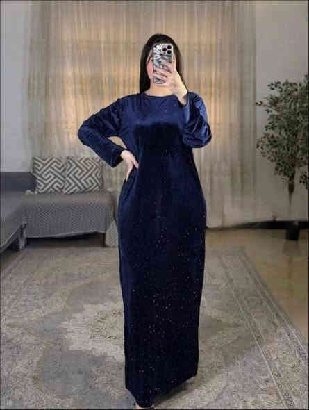 دشاديش نسائية أنيقة جداً ❤️  
خامات عالية الجودة – تصميم عصري – مناسبة للبيت والخروج  

🌈 متوفر: مخمل-كريب -قديفه 
📏 المقاسات متوفرة من S إلى XXL  

💰 السعر حسب الموديل: من 5,000 إلى 25000 د.ع  
📩 اطلبـي الآن عبر الواتساب: ***********

توصيل لجميع محافظات العراق
