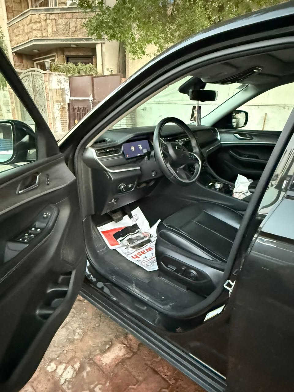 جيب لاريدوا 2023
لمتدد بلاس 
حادثهة تبديل جاملغ فقط وبارد خشم البنيد 
فول موصفات وكلشي موضح بالصور والفديوا 
السعر 320$ وبيهة مجال بسيط
مكانهة عضمية رقم صاحبها
مكلف اني بالنشر 
‭0774 080 5357‬
