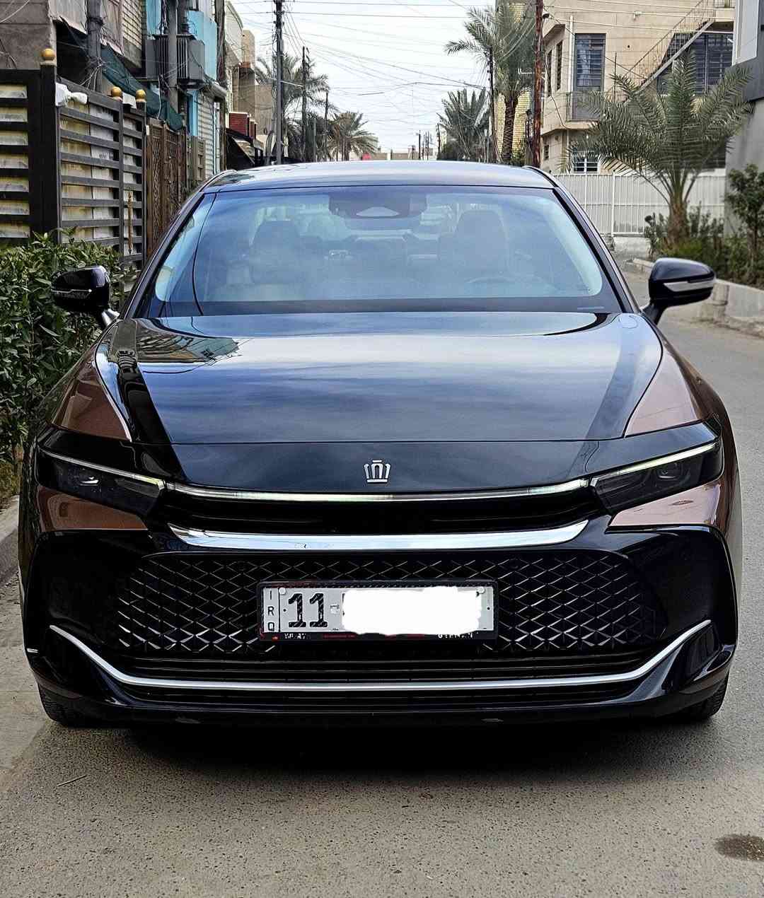 كراون ماجستا 2023 تو كلر
  وكالة ساز ضمان 8 سنوات على منظومة 
الهايبرد
 ماشية 23 الف كيلومتر كفالة عامه
السياره جديدة بوضع الوكالة استخدام بيت فقط
فوووول مواصفات 
* 5 بصمات ابواب وتشغيل 
* جنطة كهرباء
* مقاعد جلد وكهرباء خزن ميموري وتدفئة وتبريد
* سقف بانوراما
* 4 ابواب شفط
* محرك 2400 توربو
* فور ويل
* رادار امامي وخلفي توقف ذاتي
* إضافة LED + زينون وتحكم في ارتفاع وانخفاض 
* ستيرن كهرباء وتدفئة
وهواي بيها مواصفات بعد

مكان السيارة بغداد
استفسار
☎️ ***********
