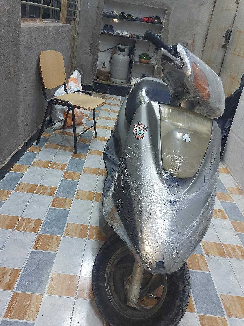 سلام عليكم درجه دراجه بريز كفاله عامه محرك بلاديه كهربائيه سلف كلها شغاله كابريتر بلادي سلف بلادي مكينه بلاديه اي نقص ماكو سعر ٤٧٥ عنوان شعب او بنوك رقم ***********
