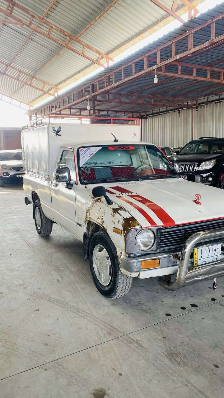 منّ رخصه صاحب الكروب
بيكم 1980 للبيع 
شرط محرك شاصي 
سنويه صار شهرين خلصان 
شرط التحويل 
السعر 38 بي مجال قليل مكان موصل سهل نينوئ 
لاستفسار ***********
