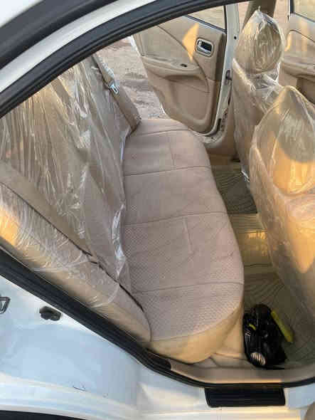 بسبب الوعود الكاذبة وعدم الإلتزام اعيد النشر نيسان سني 2007 رقم بغداد كير عادي مكفوله كفالة عامه من الضربة والحادث والصبغ مع السونار تبريد ثلج شاشة سنترلوك أربع ابواب طخم تاير جديد صدر امامي خلفي جديد متصرف عليها الف دينار للبيع فقط دفتر وبيه مجال بسيط لاستفسار الاتصال علي الارقام التالية////***********//::*********** مع الشكر والتقدير للجميع
