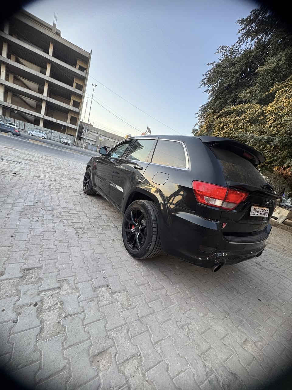 السلام عليكم جيب لاريدو 2013 خليجي بدون صبغ مكينه ٦٤٠٠ ماشيه ٢٠٠ السياره جاهزه من كل شي مابيه كل نقص مكان السياره بغداد المنصور 
 
السعر ١٩٥ ***********
