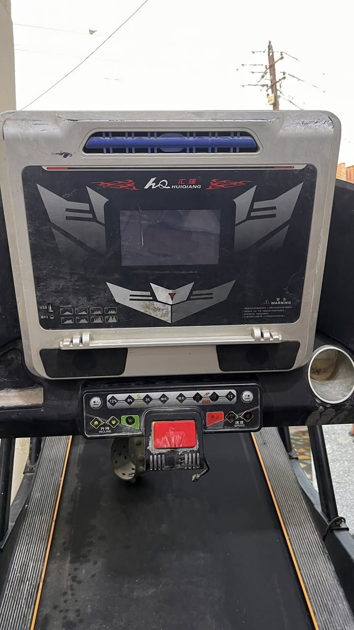 جهاز كارديو وتكسير شحوم
شركة Ho huiqiang
يتحمب وزن ١٨٠ kg
موجود بي نظام الكارديو الجبلي جهاز قوي جداً مواصفاته 
الجهاز مال قاعة (جم) ومتروك ( الماطور مالته بي عطل بس )
جهاز تكسير الشحوم ما بي اي مشكلة 
الجهاز قابل للطوي ونضيف وقوي كلش 
سعره ١٥٠ الف دينار 
العنوان بغداد المشتل 
***********
