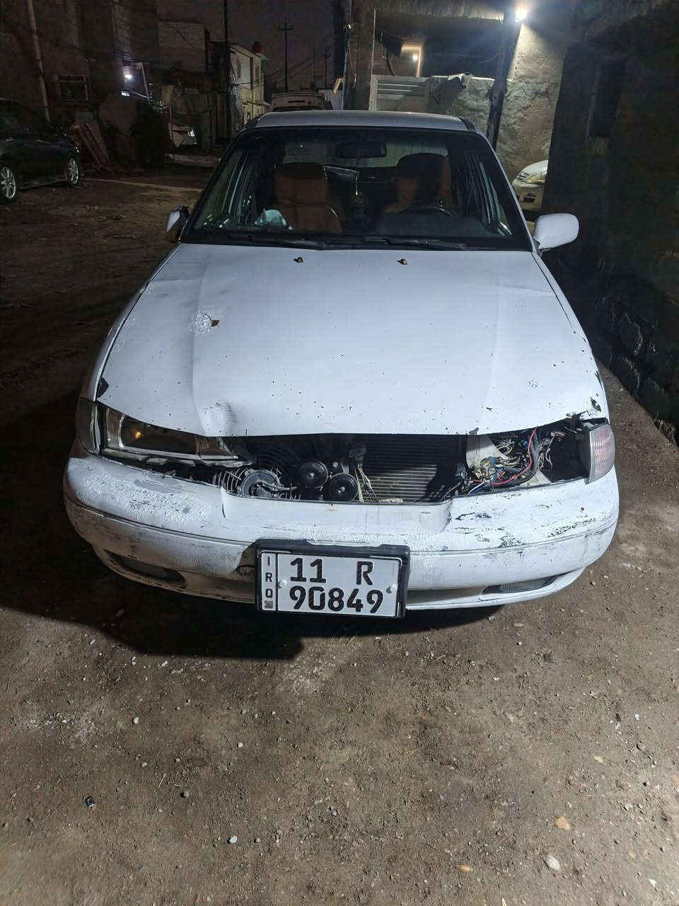 سلام عليكم دايو سلو موديل 96 سياره انضربت سياره تشتغل وتمشي ابيعها على ضربتها رقم بغداد انجليزي باسمي تحويل مباشر سعر 22 ورقه مكاني بغداد الكاظميه هاتف ***********  أو  ***********
