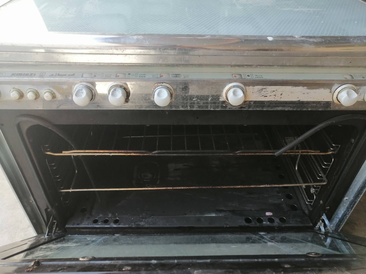 طباخ كريازي مصري باب الأول
٢٠٠٥ شغال كامل
السعر ١٥٠ الف 
اليريد يجي خاص او الاتصال
***********
