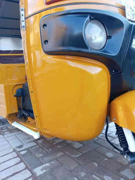 السلام عليكم تكتك للبيع موديل 2020 شهر 12 سنوية ورقم نكليزي تحويل ثاني يوم جاهزه عنوان بغداد الحسينية الراشديه مكلف بنشر ***********
