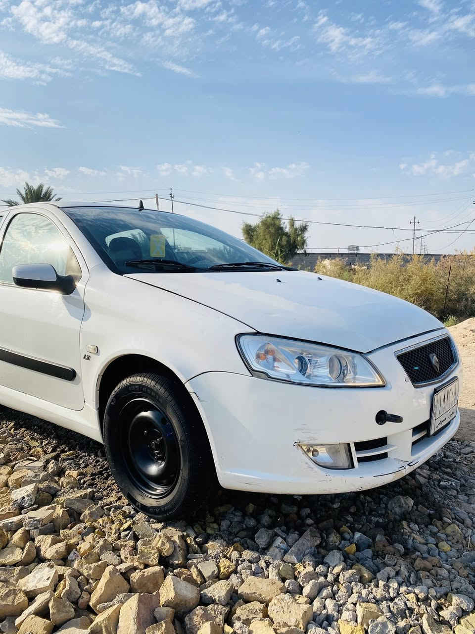 س ع سمند رناا موديل14 بيها شبر بلدوسه ولباقي مكفول رقم بصره سنويه مجدده لــ2029 السعر ٤٣ورقه وبيها مجال قليل للستفسار رقم ***********
