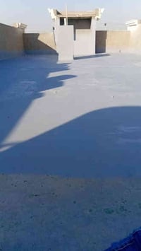 عازل أسطح مائي   - "حماية أسطحك من مياه الأمطار مع عازل مائي فائق الجو...