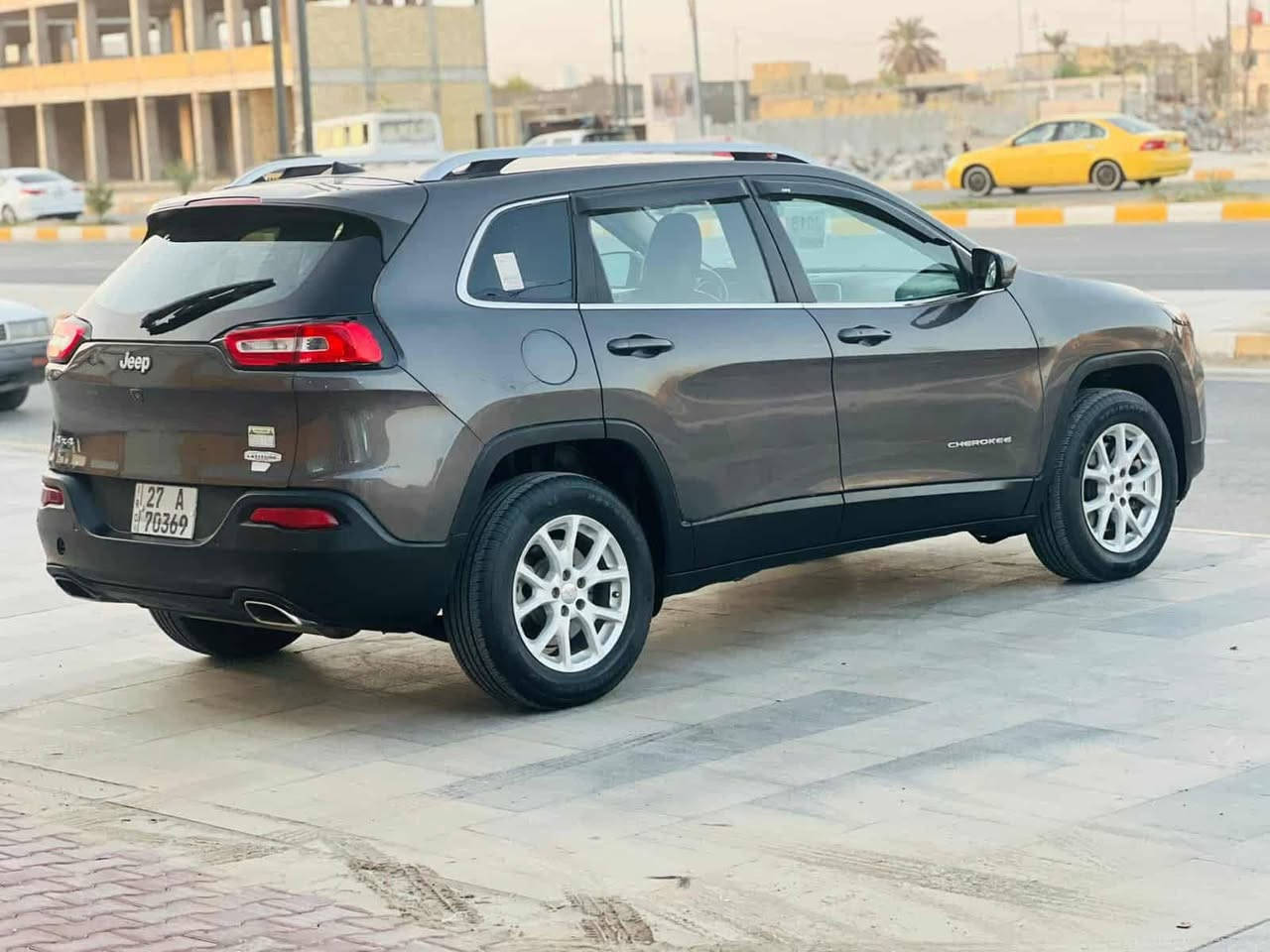 جيب بزون فول عده التمتع
سته سلندر بيعه جاملق وبنيد شبرين
رقم ذي قار مداور ثاني يوم
كلهه شغاله سعر ١٣٨ بيعه مجال 
سياره بلبصره
***********
