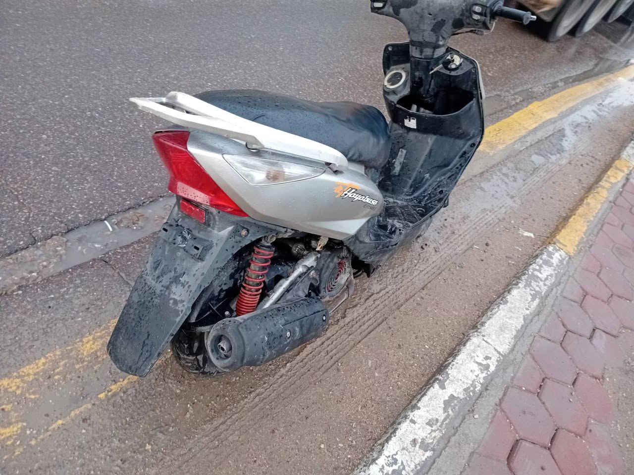 سلام عليكم ماكس ثعلب دراجة حلوة محرك حلو كهربائيات كلها شغالة بيها نقص بس الاستاند التعليك السعر 350وبيها مجال مكاني الكاضمية للاستفسار...***********
