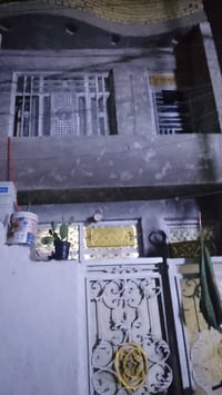 بيت • بين الضباط الثانية • شارع ١٠٠