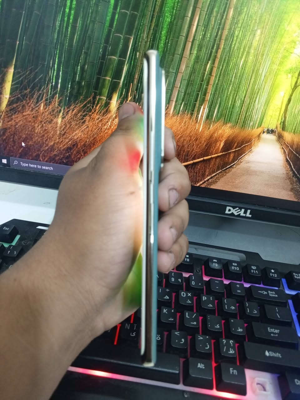 السلام عليكم ورحمة الله وبركاته 
جهاز Infinix zero 30 مراوس فقط 
ذاكرة 256 
مميزات بطارية ضخمة 
شاشة منحنية تصوير يخبل 
جهاز كلة شغال بي فطرين بشاشة 
خفيفات مماثرات مكاني بغداد
مراوس حسب القناعة 
مكاني بغداد


**إذا كنت صاحب هذا الإعلان وتريد حذفه لأي سبب، رجاءا أرسل رسالة إلى الدعم الفني**