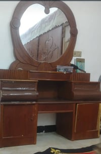 ميز • جرباية • زاوية