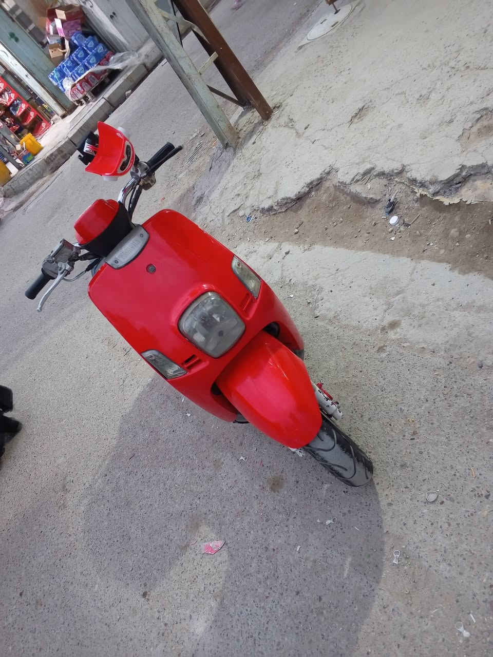 السلام عليكم درجة بولس لبيع 525 وبيهه مجال بصيط  مكاني بغداد العبيدي ***********
