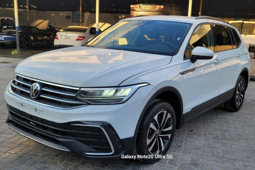 الاستلام مباشر في منفذ سفوان📍
فوكس واكن توكن موديـ2024ـل

• #بامكان_ادخال_السياره_بقرار_شهداء

السعر 129 $ 

#مع_التصليح_واصل_ميناء_بدون_كمرك_وتخليص 

٭ للاستفسار الاتصال او التواصل عبر الواتساب على الأرقام التاليه: 

علي الحوراني ***********📞
