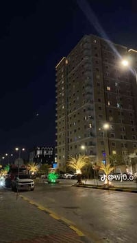 شقة للإيجار • بوابة العراق البحيرة • ٢٢٨م