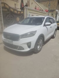 سورنتو ٢٠٢٠ خليجي صبغ عام مكينه ٦ سلندر لاستفسار اتصل ٠٧٨٣٠٧٦٦٥٩٦