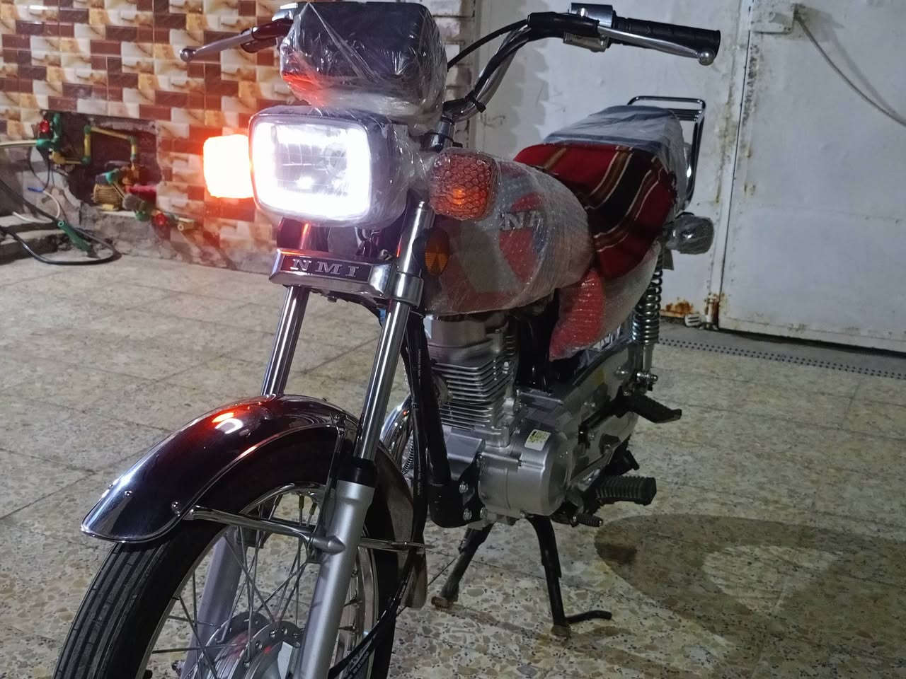 السلام عليكم دراجه للبيع نامه موديل 2026 اسكنر سبع اوراق ميسان المجر الكبير ***********
