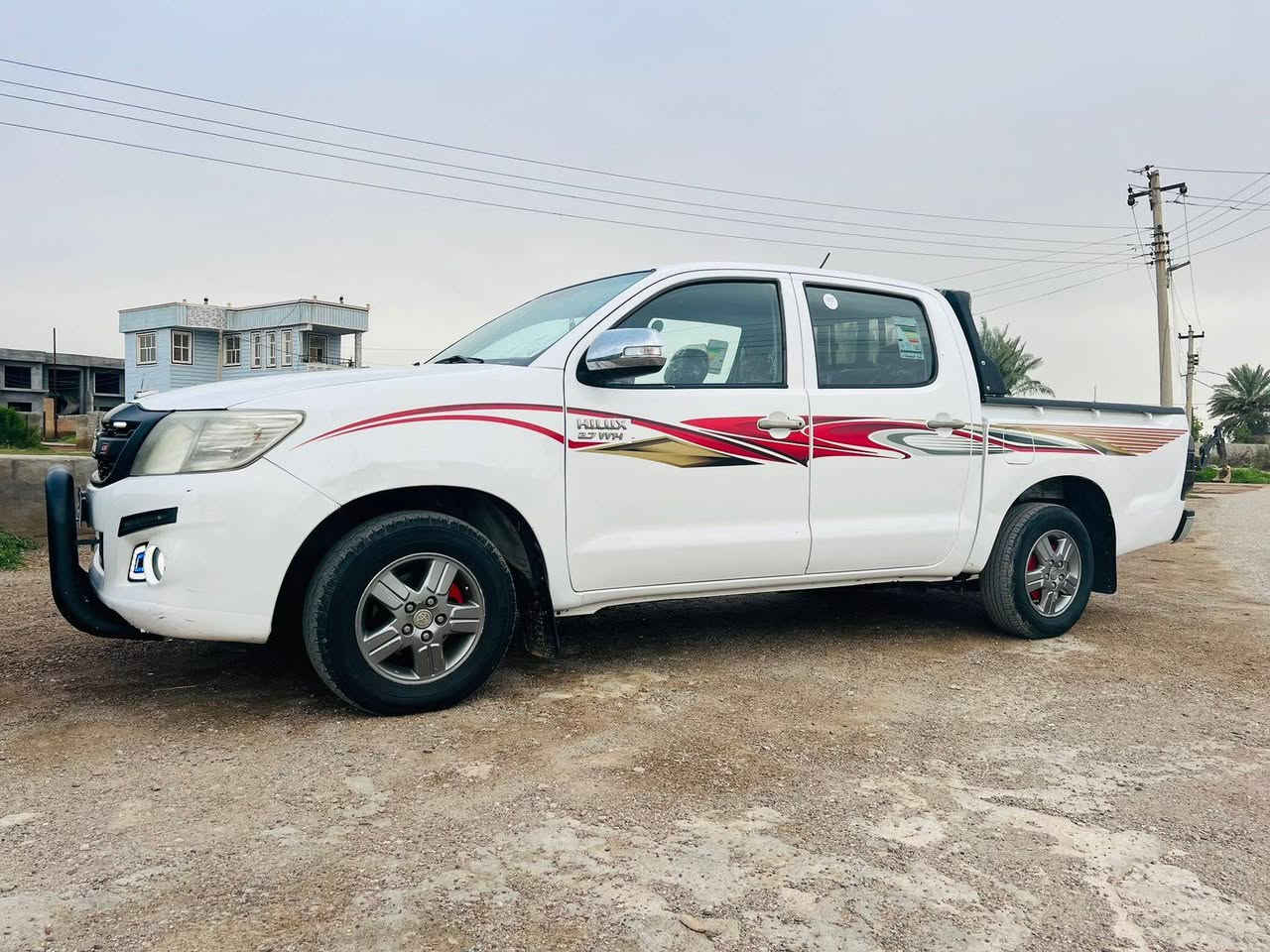 تيوتا هايلوكس (2013)شاصي 12 مواصفات كويتي🛻
1-شاشه كبيره📺
2-تحكمات ستيرن
3- كير عادي
السياره نضيفه حيل
سنويه جديده لل(2028) وهزه جديده
المحرك ما مفتوح و الكير شرط
رقم /سليمانيه /10007 /رقم جديد انكليزي
السياره مكفوله (فقط بارد شبر بل باب)
مكان السياره/ديالى الخالص/ 📍
رقم الهاتف / واتساب/***********📞
السعر (185)💲
