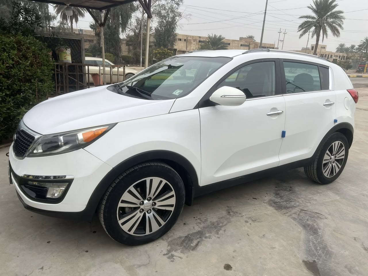 السلام عليكم ورحمة الله وبركاته
سبورتج انريكي جي دي اي 

2014 

مكينة جديزة قبل 10 ايام مبدلة

تبريد تدفئة. مكفولة من الدواخل

السونار مرفق مع الصور 

رقم ديالى جديد 

ديالى خان بني سعد

***********

السعر 135
