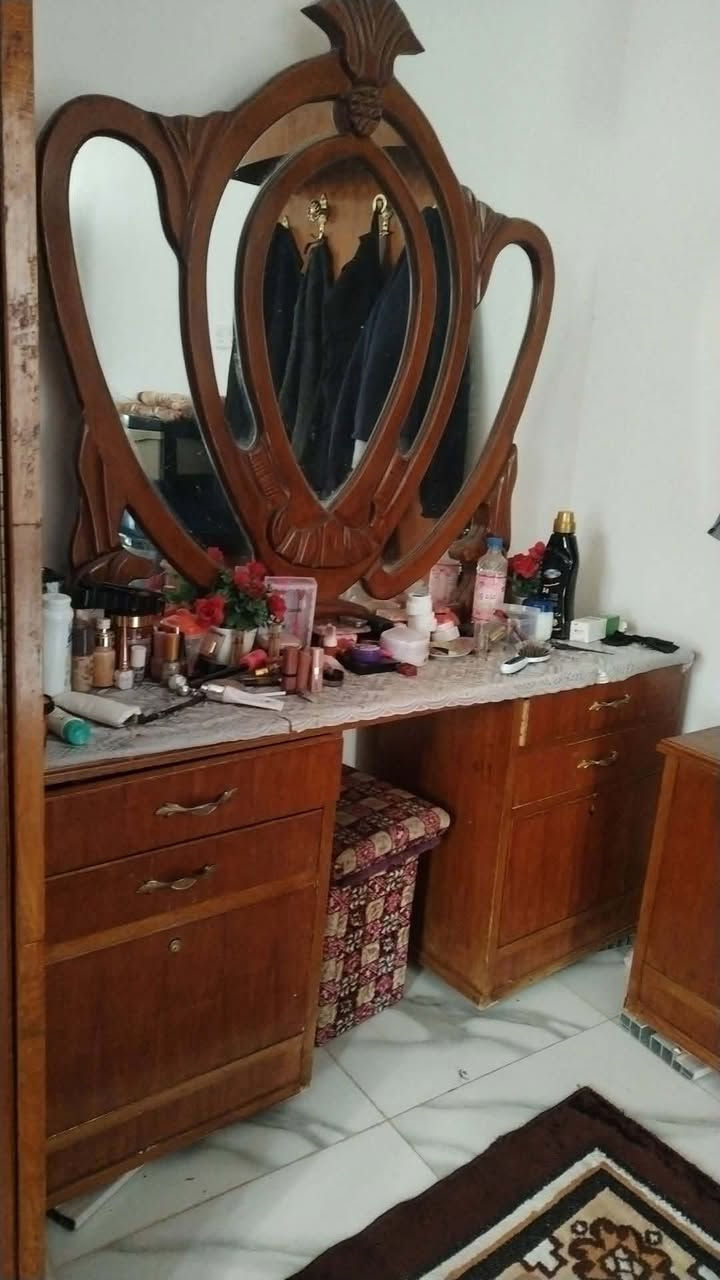 غرفة خشب عراقي ثقيل وبسعر 400 ألف قفل بدون معاملة 
العنوان موصل جانب الأيمن حي التنك خلف سوق المعاش
#الجميع


**إذا كنت صاحب هذا الإعلان وتريد حذفه لأي سبب، رجاءا أرسل رسالة إلى الدعم الفني**