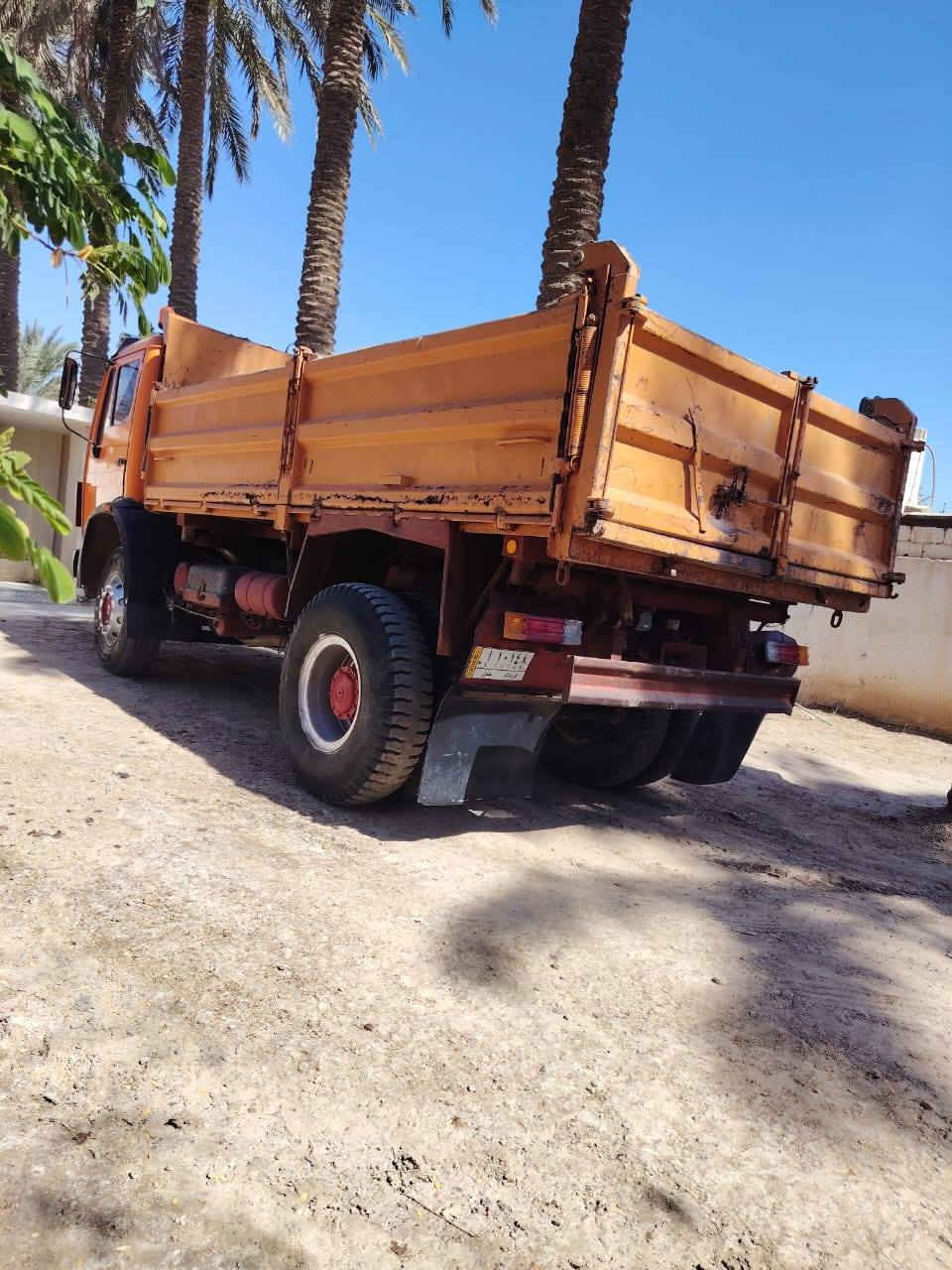 السلام عليكم البي تك البيع الموديل 88 المحرك 6 كير 25 اكسن نص جيف رقم الهاتف (***********)
