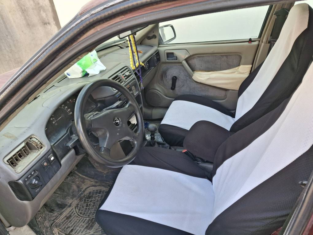 اوبل فکترا سعر36$ورقە
بیها 950الف غرامە نزل سعر
مودل 1990 محرک 16 
گیر عادی
شرط محرک گیر 
قایش عریض
سیارە بدون ضرر بدون حادث
سبغ بلادی
شرط تحویل باسمک
رقم اربیل سنوی ساقت
مکان کرکوک سرجنار
***********
*********** كركوك, العراق
